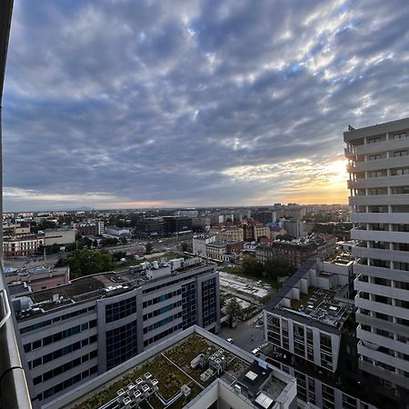 Apartament Podwale Odra Tower Rynek 15 Floor Wroclaw Dış mekan fotoğraf